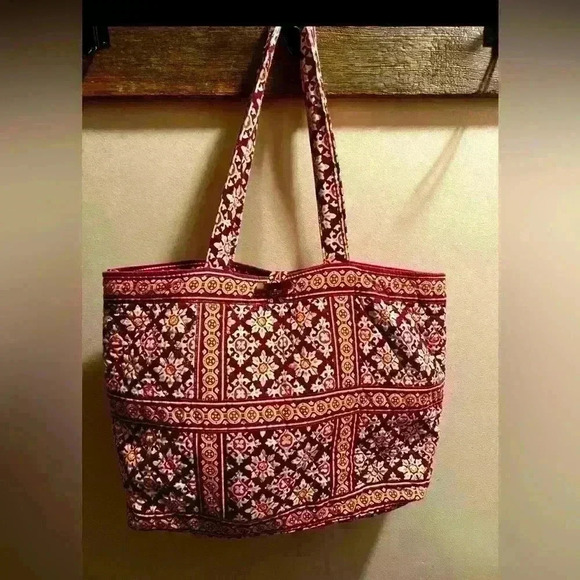 Vera Bradley Bucket Tote Bag Waomens Medium Retired Medallion 2006 Quilted Purse - Picture 3 of 9